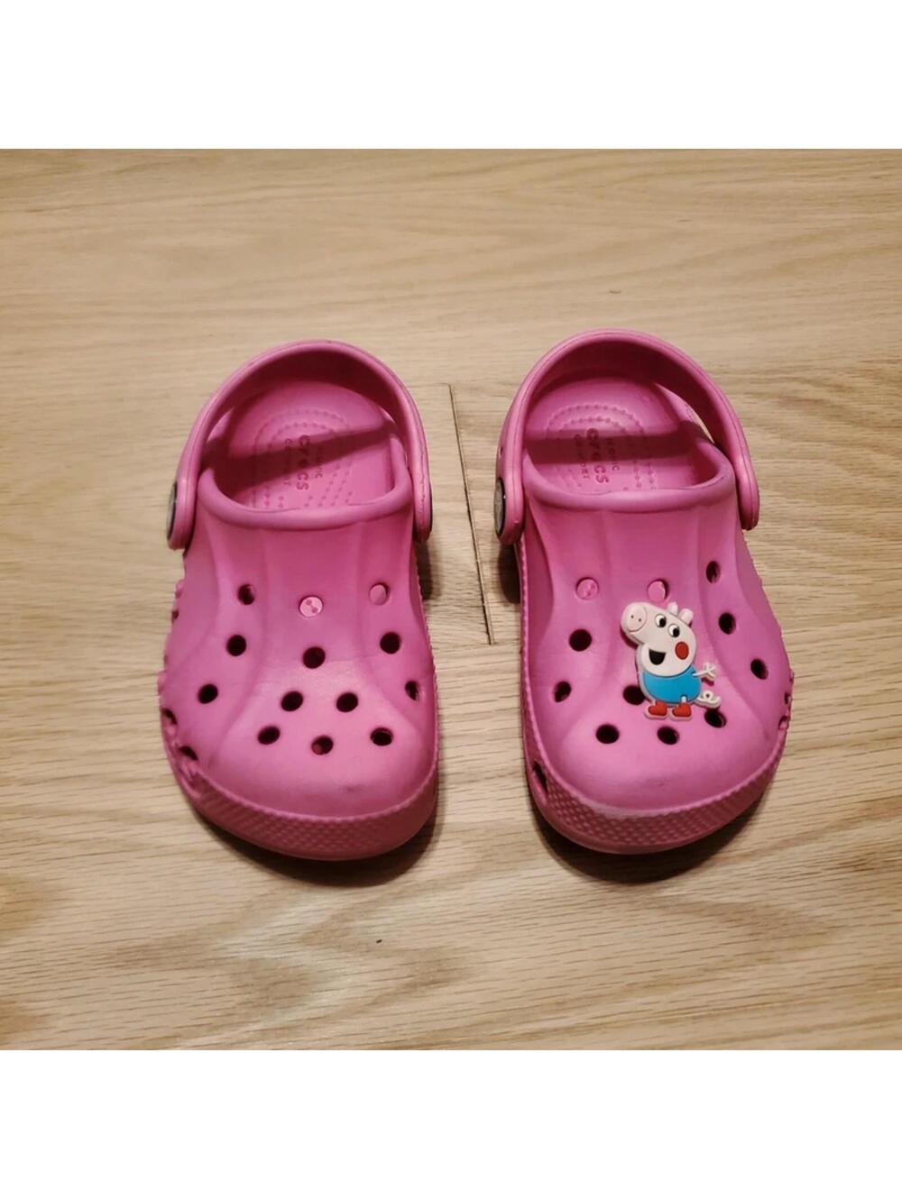 Girls Pink Crocs With Peppa Pig Charm